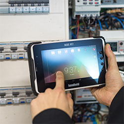 HandHeld - Algiz RT7