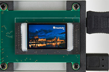 Fraunhofer - Compact VR Glasses