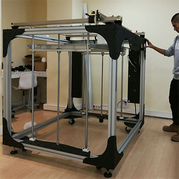 Moebyus Machines - Moebyus M3